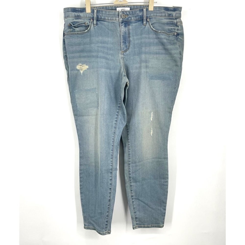 NWT LOFT Modern‎ Skinny in Light Blue 34